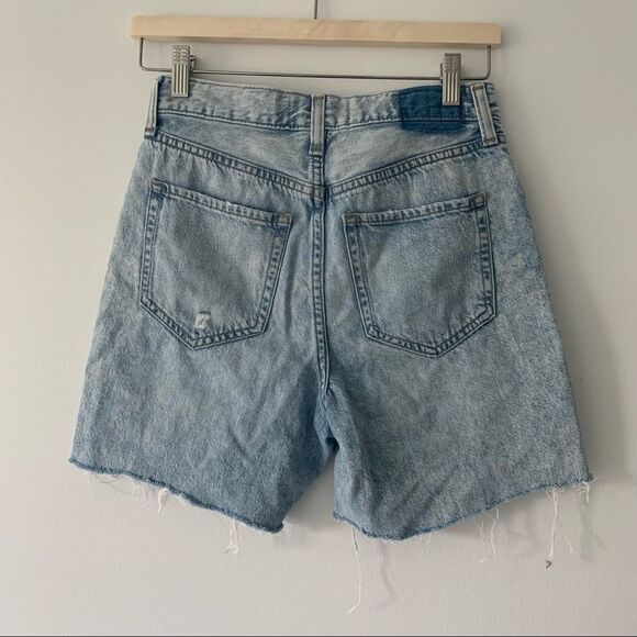 Aero 90's High Rise Cut Off Distressed Medium Mom Jean Wash Shorts - Picture 3 of 5